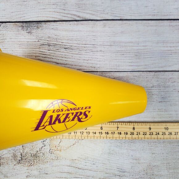 Vintage Los Angeles Lakers NBA Plastic MEGAPHONE 8” Cheer Loud Cone Yellow - Picture 6 of 6